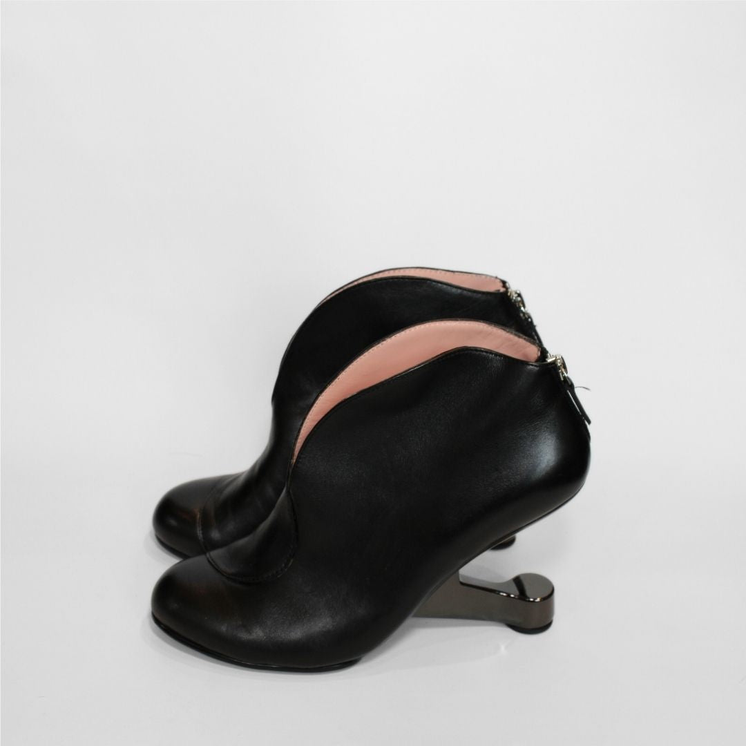 United Nude